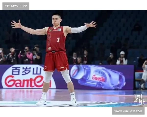 陈盈骏或成交易焦点两悍将助力广东全运队同曦签网红中锋引热议 陈盈骏或成交易焦点两悍将助力广东全运队同曦签网红中锋引热议